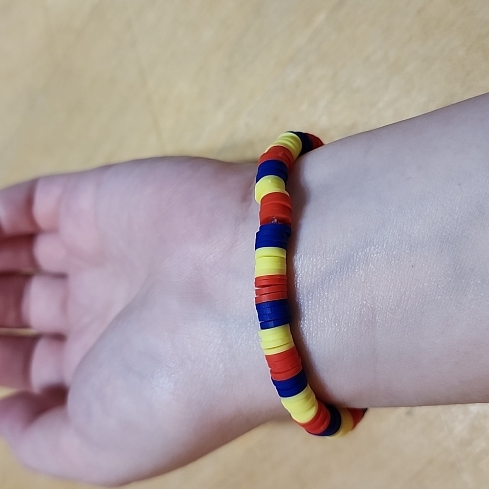 Sold! Handmade Super Hero Clay Bead Braclet Bundle 💫 - Picture 9 of 10